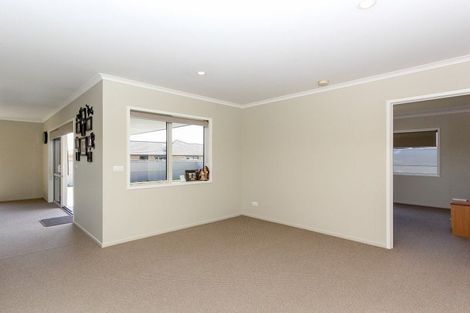 Photo of property in 112 Wills Road, Bell Block, New Plymouth, 4312