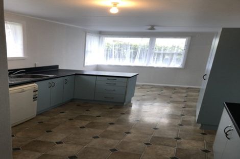 Photo of property in 35 Aspiring Avenue, Milson, Palmerston North, 4414