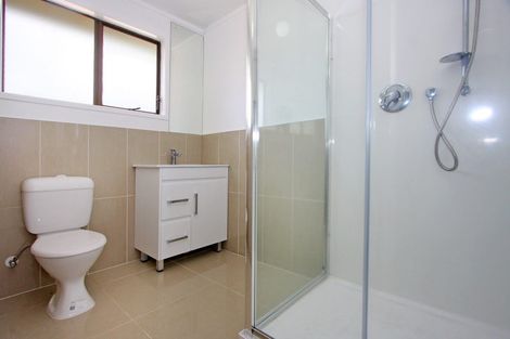 Photo of property in 16 Antalya Place, Manurewa, Auckland, 2102