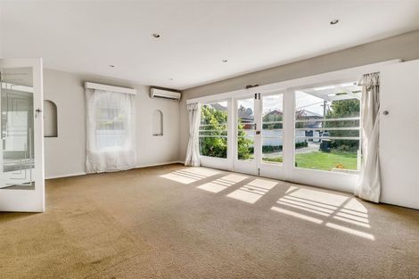 Photo of property in 6 Joyce Crescent, Ilam, Christchurch, 8041