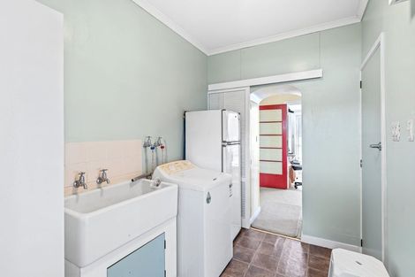 Photo of property in 1 Huia Street, Foxton Beach, Foxton, 4815