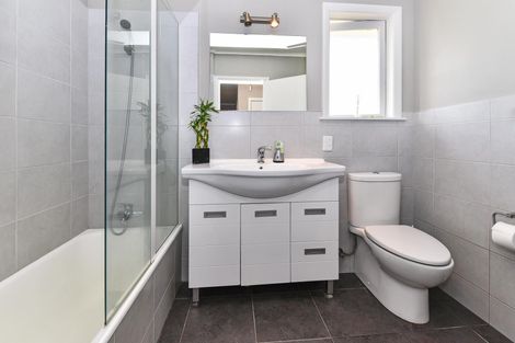 Photo of property in 131 Clevedon Road, Papakura, 2110