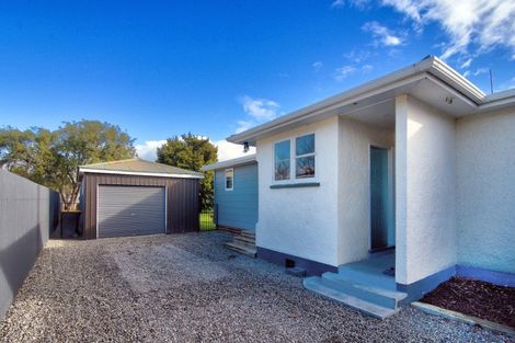 Photo of property in 14 Diamond Street, Carterton, 5713
