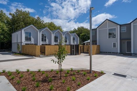 Photo of property in 2/21 Linwood Avenue, Linwood, Christchurch, 8011