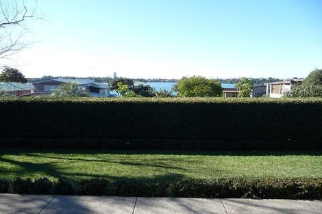 Photo of property in 30 Lake View Road, Takapuna, Auckland, 0622