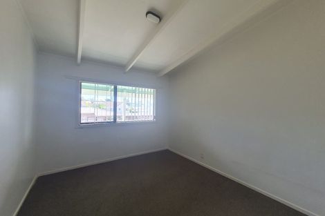 Photo of property in 4104 Great North Road, Glen Eden, Auckland, 0602