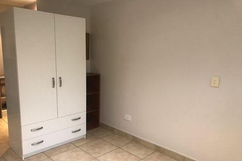 Photo of property in 2/22 School Road, Te Atatu South, Auckland, 0610