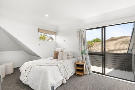 Photo of property in 1/29 Ilam Road, Upper Riccarton, Christchurch, 8041