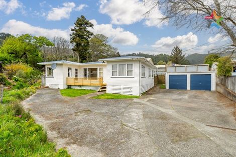 Photo of property in 385 Stokes Valley Road, Stokes Valley, Lower Hutt, 5019