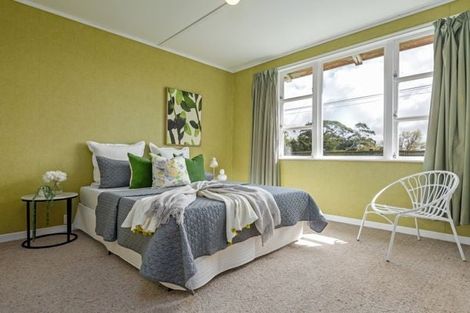 Photo of property in 10 Matipo Street, Tokomaru, Palmerston North, 4474