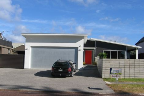 Photo of property in 8 Vista Paku, Pauanui, Hikuai, 3579