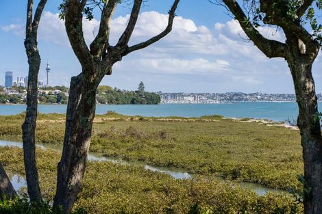 Photo of property in 6a Pine Ridge Terrace, Hauraki, Auckland, 0622