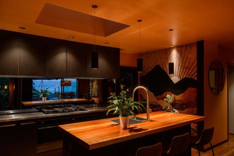 Photo of property in 70 Tosswill Road, Tahunanui, Nelson, 7011