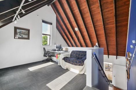 Photo of property in 10 Lochinvar Place, Hairini, Tauranga, 3112