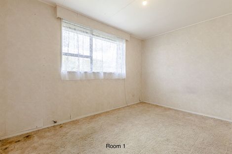 Photo of property in 8 Dove Place, Westbrook, Palmerston North, 4412