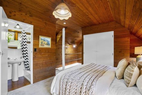 Photo of property in 30 Delhi Crescent, Khandallah, Wellington, 6035