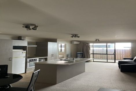 Photo of property in 2/27 Hogan Street, Hamilton East, Hamilton, 3216