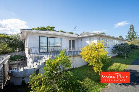 Photo of property in 16 Tomo Street, New Lynn, Auckland, 0600