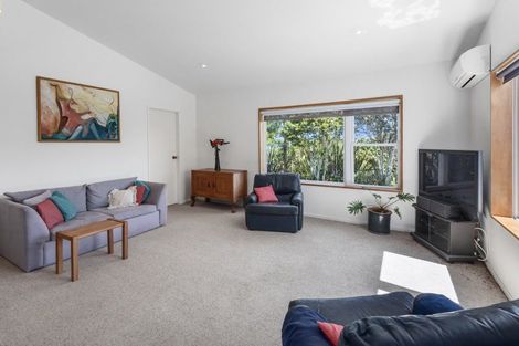 Photo of property in 96 Franklin Road, Parua Bay, 0192