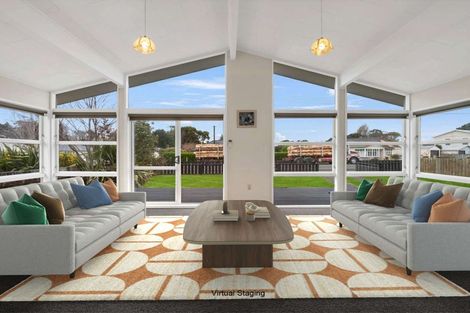 Photo of property in 5 Oturi Road, Waverley, 4510