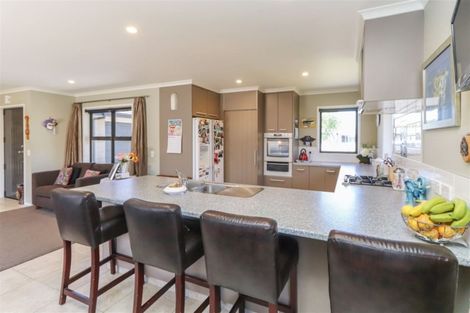 Photo of property in 16 Brookes Street, Inglewood, 4330