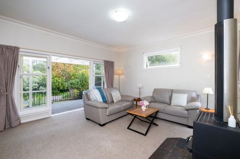 Photo of property in 97 James Cook Street, Havelock North, 4130