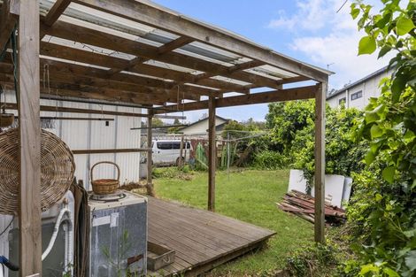 Photo of property in 97 Hillside Road, Glenfield, Auckland, 0627