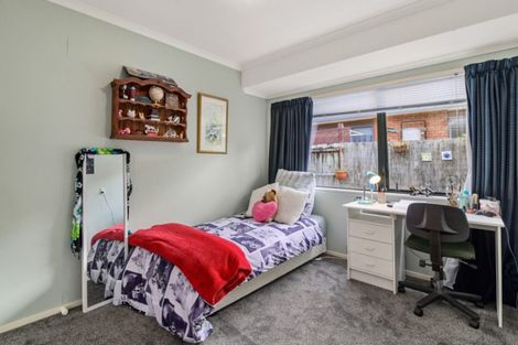 Photo of property in 22 Edward Payton Grove, Pukehangi, Rotorua, 3015