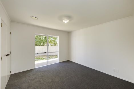 Photo of property in 19 Peppertree Glade, Kelvin Grove, Palmerston North, 4414