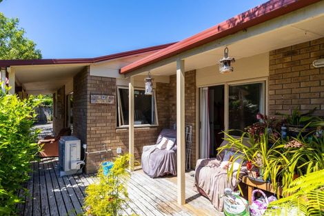 Photo of property in 1 Whitby Close, Waikawa, Picton, 7220
