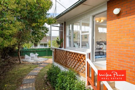 Photo of property in 1/44 Titirangi Road, New Lynn, Auckland, 0600