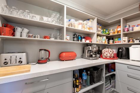 Photo of property in 16 Kitakita Grove, Motueka, 7120