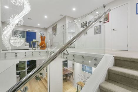 Photo of property in 12 Spyglass Street, Red Beach, 0932