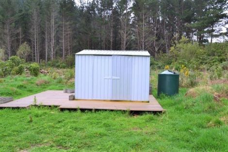 Photo of property in 867 Gladstone Road, Levin, 5571