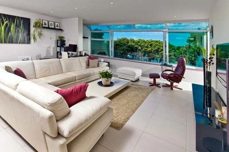Photo of property in 58/45 Stanley Road, Stanley Point, Auckland, 0624