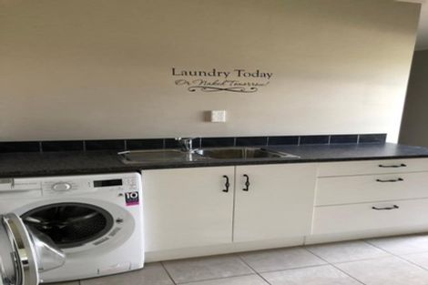 Photo of property in 8 Kilsby Place, Levin, 5510