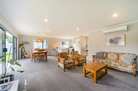 Photo of property in 26 Wescombe Grove, Feilding, 4702