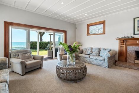 Photo of property in 123 Karewa Parade, Papamoa Beach, Papamoa, 3118