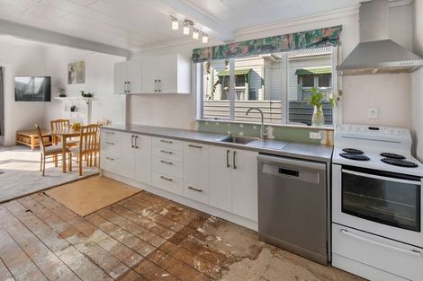 Photo of property in 29 Kings Avenue, Gonville, Whanganui, 4501