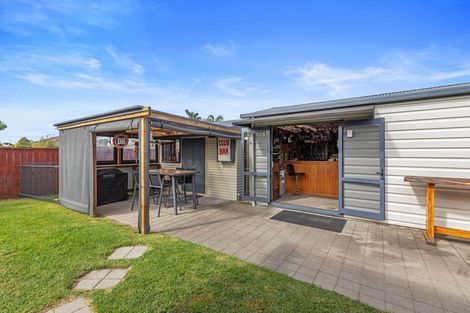 Photo of property in 24 Carrington Drive, Papamoa Beach, Papamoa, 3118