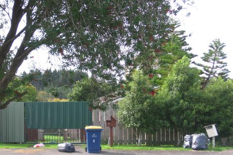 Photo of property in 8 Karina Place, Glen Eden, Auckland, 0602