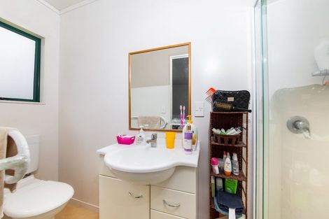 Photo of property in 66b Dundale Avenue, Blockhouse Bay, Auckland, 0600