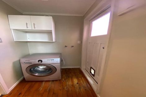 Photo of property in 35 Neptune Avenue, Beach Haven, Auckland, 0626