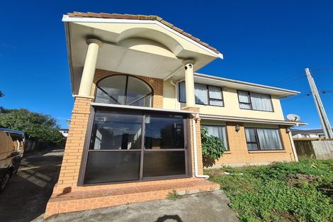Photo of property in 17 Graeme Avenue, Mangere East, Auckland, 2024