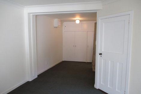 Photo of property in 15a Onslow Road, Khandallah, Wellington, 6035