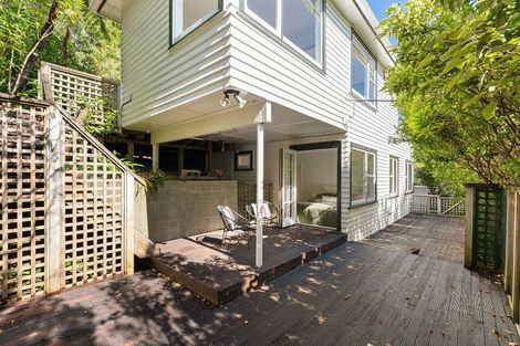 Photo of property in 152 Helston Road, Paparangi, Wellington, 6037