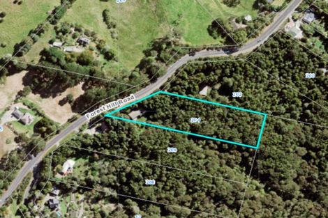 Photo of property in 204 Forest Hill Road, Waiatarua, Auckland, 0612