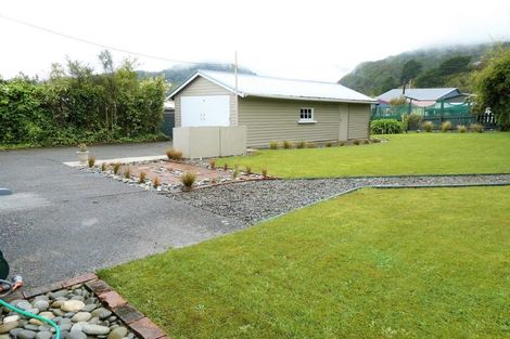 Photo of property in 2 Sutherland Street, Dunollie, Runanga, 7803