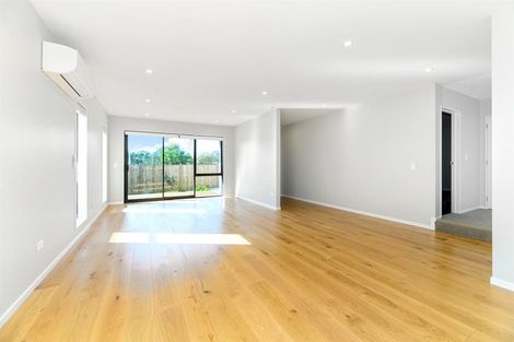 Photo of property in 8a Jeff Place, Howick, Auckland, 2014