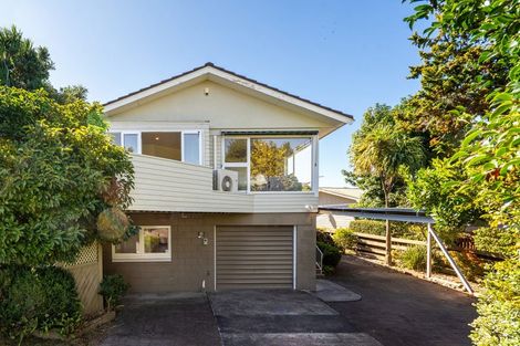 Photo of property in 10 Brunton Place, Glenfield, Auckland, 0629